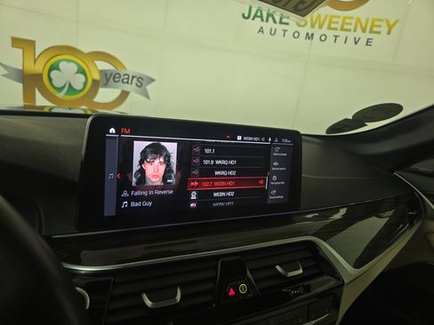 Used 2022 BMW 530i xDrive 530i xDrive w/ Executive Package image 19