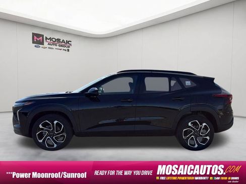 New 2026 Chevrolet Trax RS w/ Sunroof Package FWD image 4