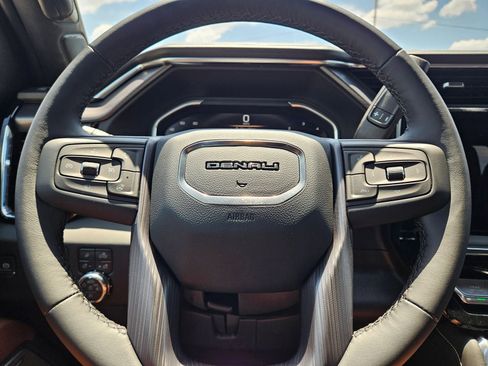 New 2026 GMC Sierra 3500 Denali Ultimate AWD/4WD image 11
