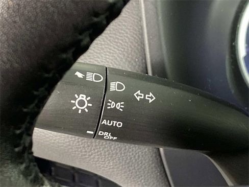 Used 2022 Toyota RAV4 XSE image 19