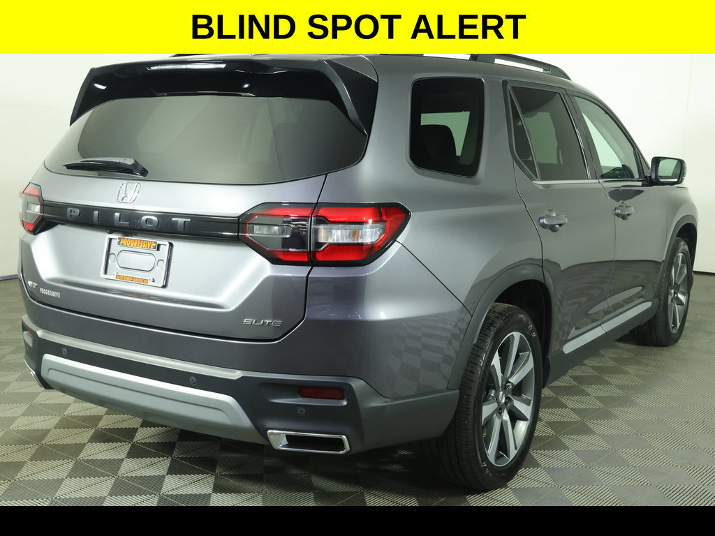 Used 2025 Honda Pilot Elite image 10