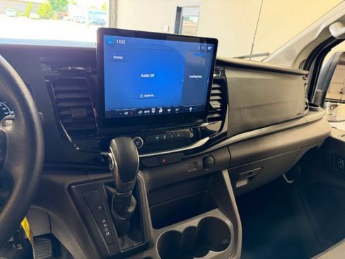 Used 2024 Ford Transit 350 XLT RWD image 13