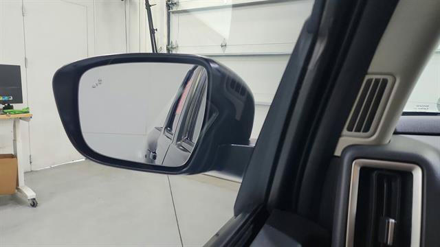 Certified 2025 Nissan Frontier SV RWD image 17