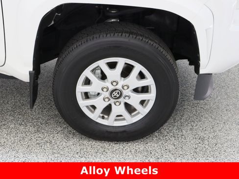 Certified 2024 Toyota Tacoma SR5 image 5