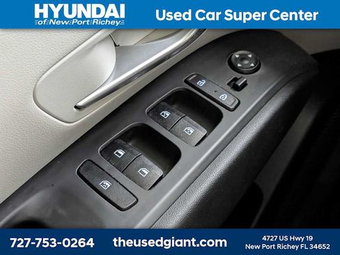 Certified 2022 Hyundai Tucson SEL FWD image 27