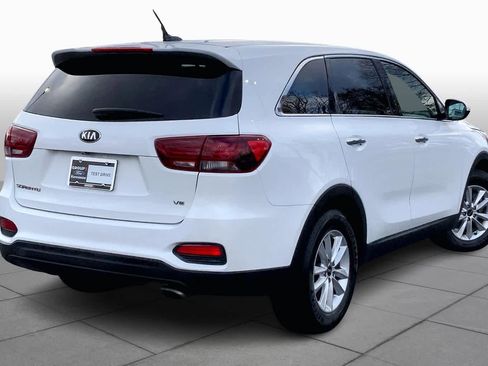 Used 2020 Kia Sorento LX V6 image 12