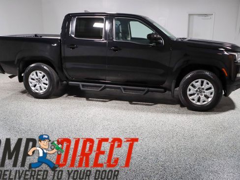 Used 2023 Nissan Frontier SV w/ SV Convenience Package AWD/4WD image 6