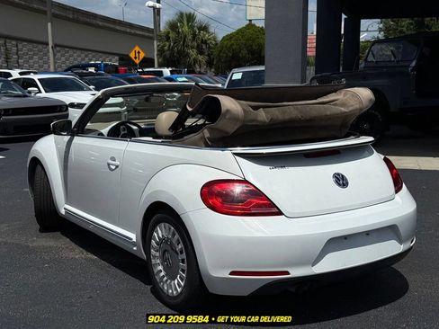 Used 2014 Volkswagen Beetle 1.8T FWD image 7