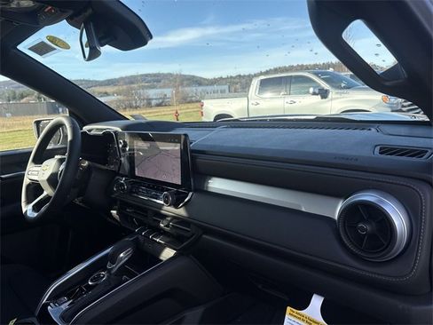 New 2026 Chevrolet Colorado LT image 30