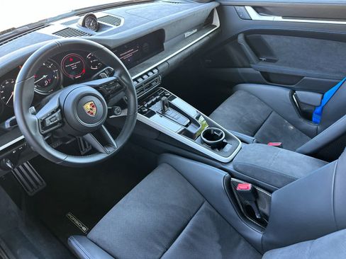 Certified 2023 Porsche 911 Dakar AWD/4WD image 4