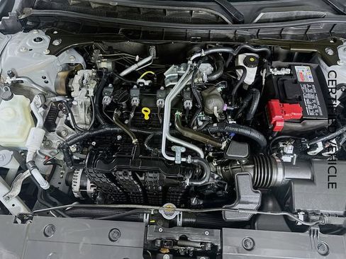 Certified 2023 Nissan Altima 2.5 SR FWD image 28