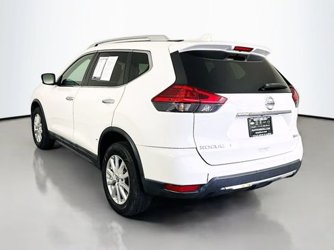 Used 2017 Nissan Rogue SV AWD/4WD image 5