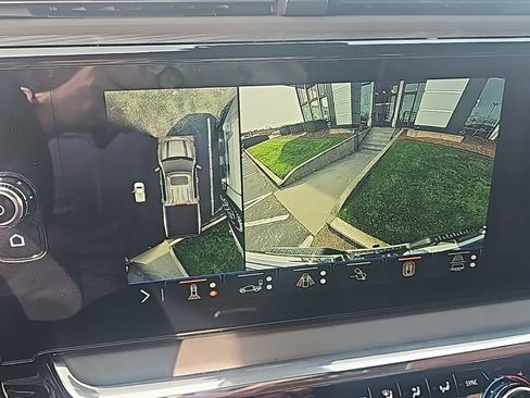 New 2026 GMC Sierra 1500 Denali Ultimate AWD/4WD image 18