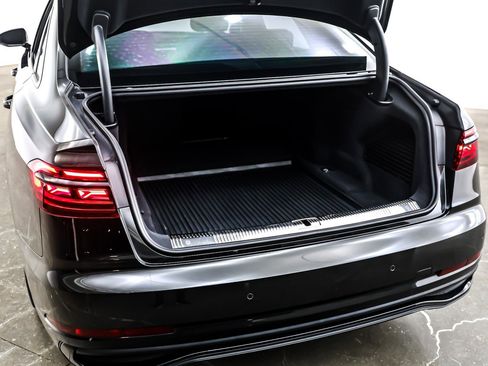 Used 2022 Audi A8 L 3.0T image 22