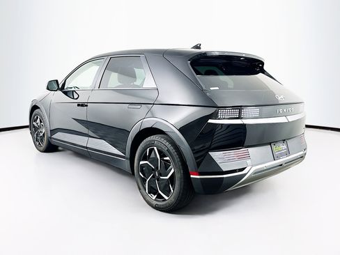 Used 2024 Hyundai Ioniq 5 SEL image 5