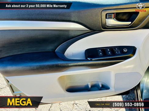 Used 2019 Toyota Highlander XLE image 22