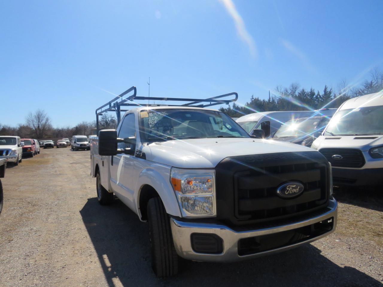 Used 2011 Ford F250 2WD Regular Cab Super Duty image 3