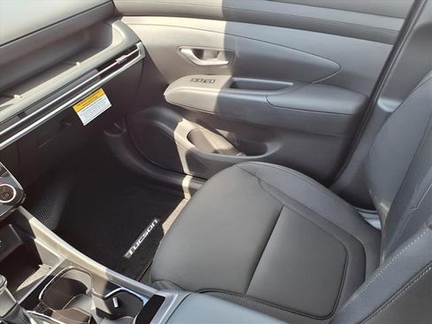 New 2025 Hyundai Tucson SEL image 15