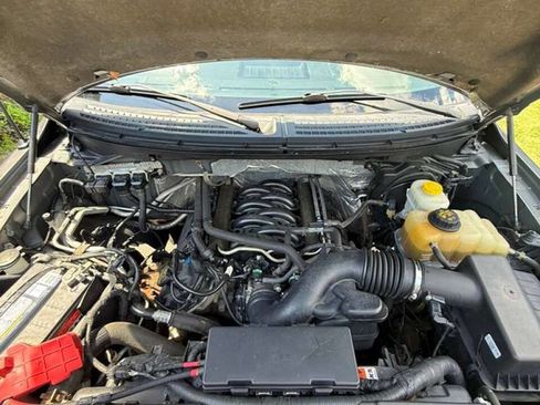 Used 2014 Ford F150 FX4 w/ Equipment Group 401A Mid AWD/4WD image 15