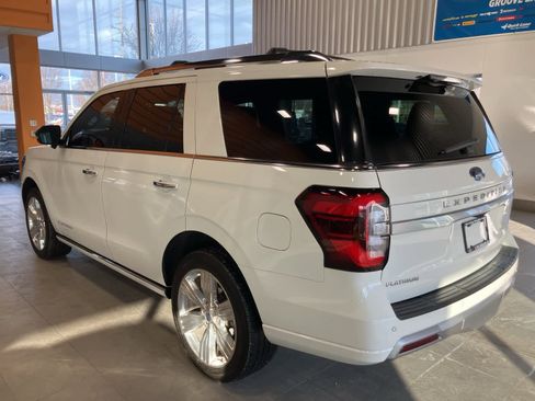 Used 2023 Ford Expedition Platinum image 7