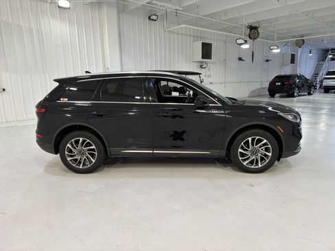 Used 2021 Lincoln Corsair FWD w/ Equipment Group 101A image 6