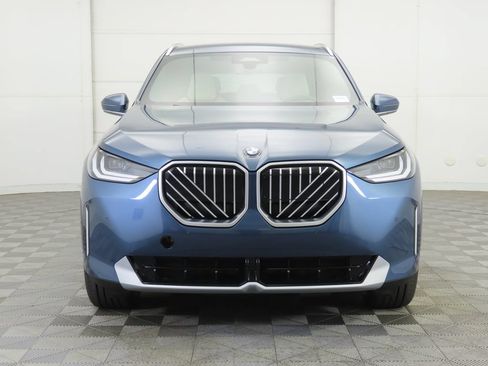 Used 2026 BMW X3 xDrive30i w/ Convenience Package AWD/4WD image 3