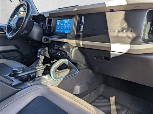 Used 2021 Ford Bronco Wildtrak image 22