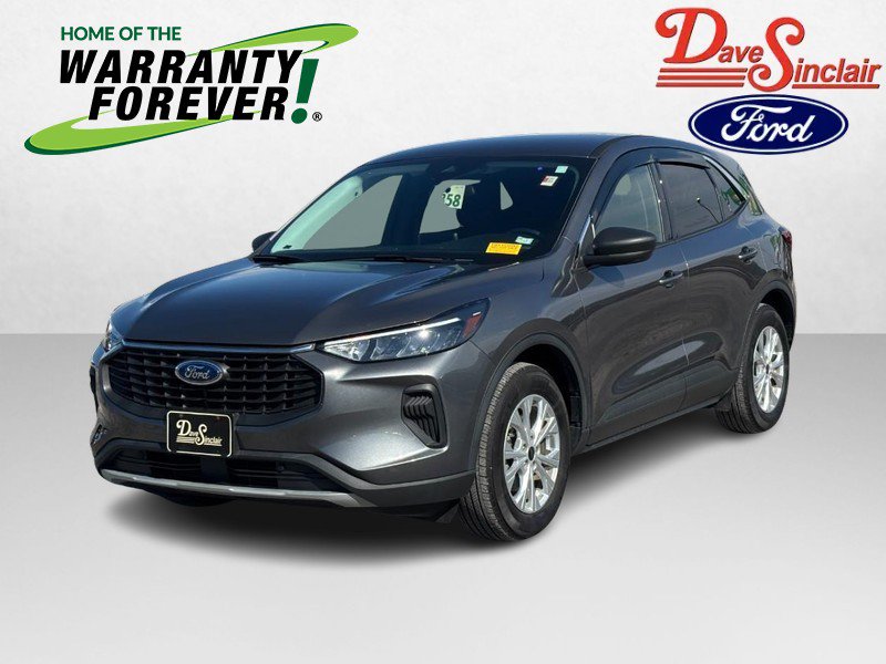 Used 2024 Ford Escape Active w/ Cold Weather Package FWD image 1
