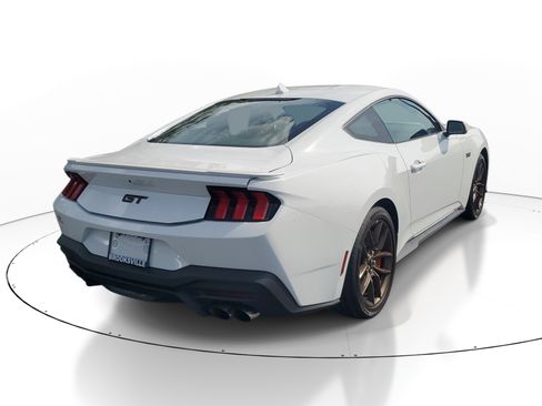 Used 2026 Ford Mustang GT Premium RWD image 6