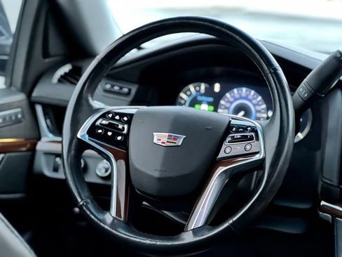 Used 2019 Cadillac Escalade Premium Luxury AWD/4WD image 31