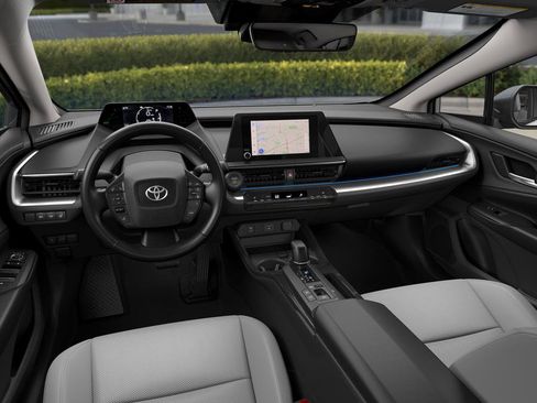 Used 2026 Toyota Prius XLE FWD image 69