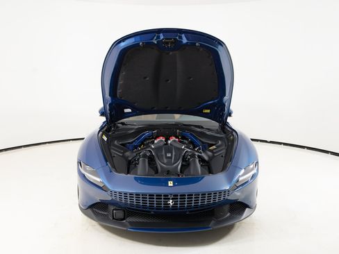Certified 2025 Ferrari Roma Spider RWD image 34