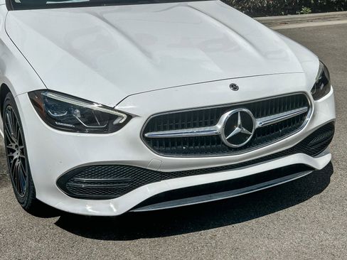 Used 2023 Mercedes-Benz C 300 Sedan image 5