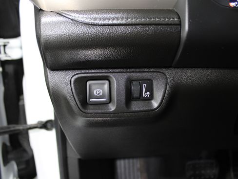 Used 2020 GMC Acadia Denali w/ Trailering Package image 11