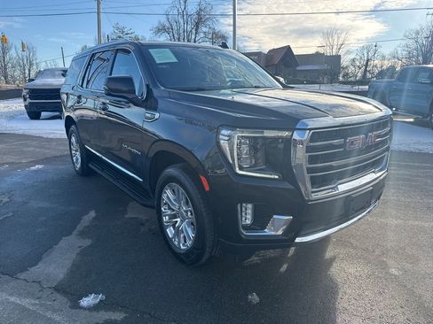 Used 2022 GMC Yukon SLT w/ SLT Luxury Package image 7