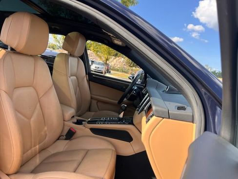 Used 2017 Porsche Macan S AWD/4WD image 30
