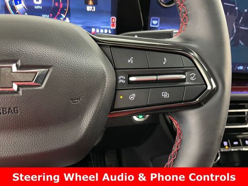 Certified 2024 Chevrolet Traverse RS image 33