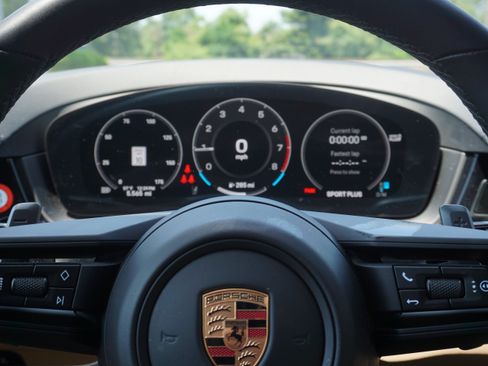 Certified 2026 Porsche Cayenne Coupe AWD/4WD image 22