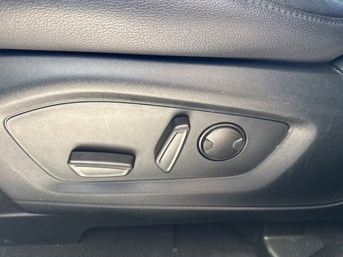 Certified 2023 Ford Explorer Limited w/ Equipment Group 301A image 11