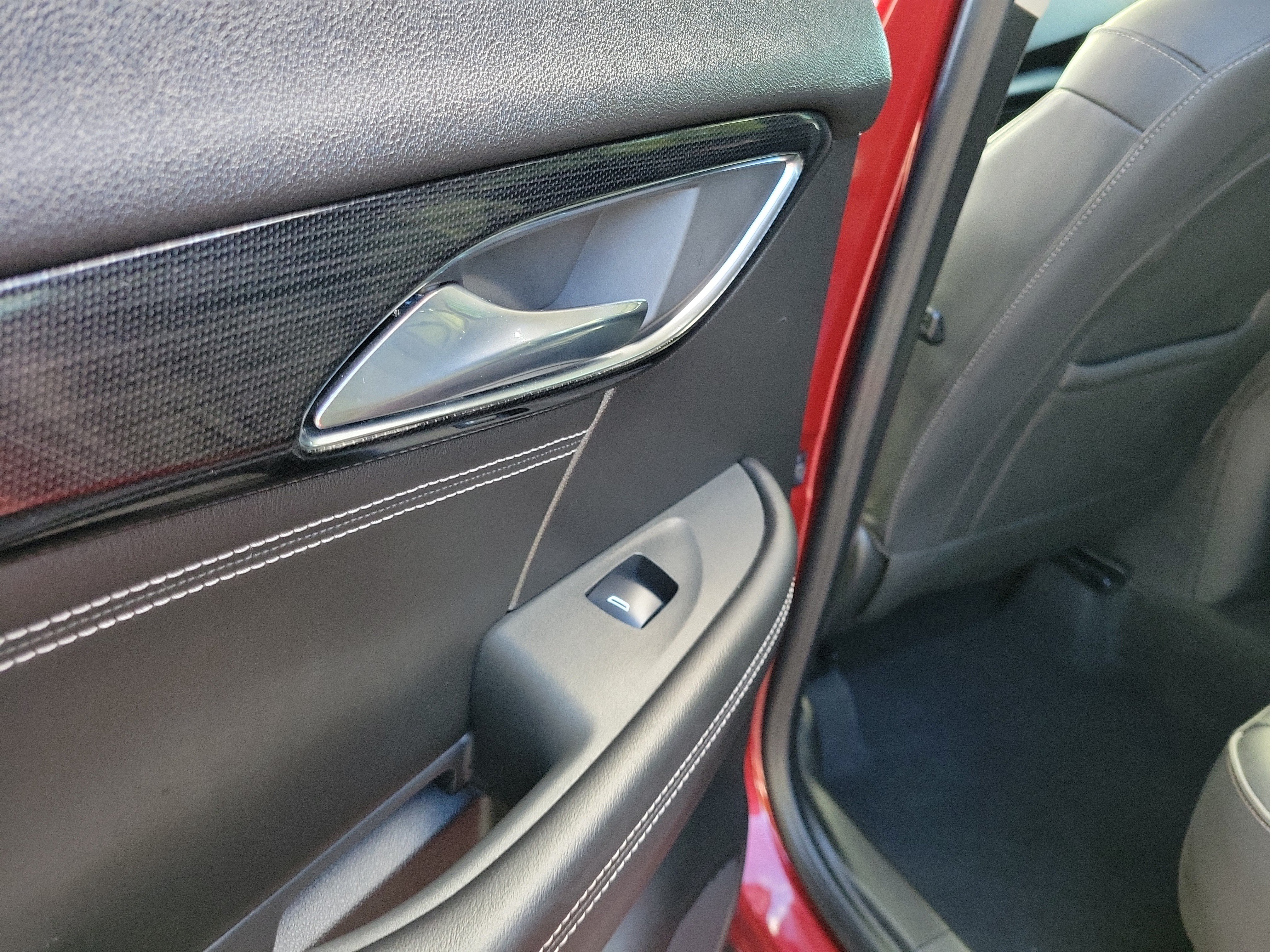 Used 2023 Buick Envision Essence FWD image 13