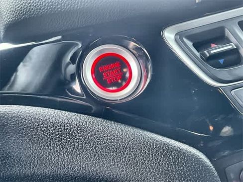 Certified 2022 Honda Pilot Black Edition image 28