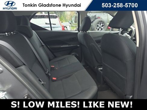 Used 2024 Nissan Kicks S image 26