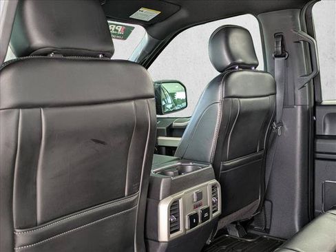 Used 2020 Ford F150 Lariat w/ Equipment Group 502A Luxury AWD/4WD image 19