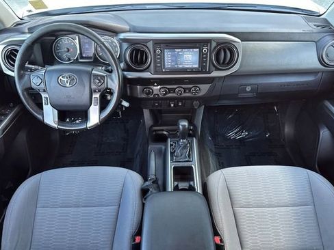 Certified 2019 Toyota Tacoma SR5 image 15