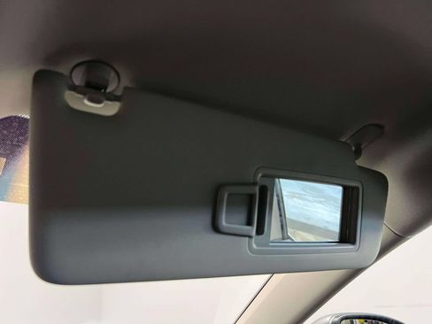 Used 2022 Volkswagen Jetta S FWD image 31