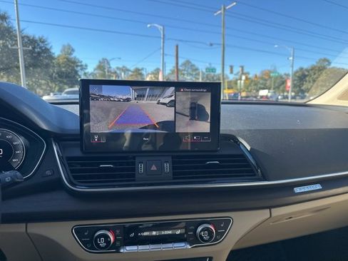 Used 2025 Audi Q5 2.0T Premium Plus w/ Premium Plus Package image 16