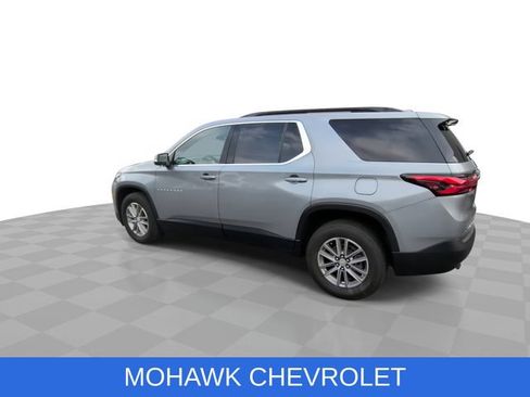 Used 2024 Chevrolet Traverse LT AWD/4WD image 6