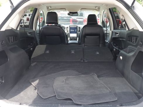 Used 2024 Ford Edge SEL AWD/4WD image 12