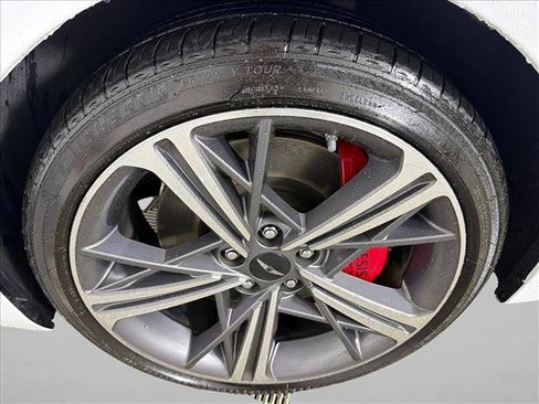 Used 2025 Genesis G70 2.5T w/ Sport Prestige Package RWD image 13