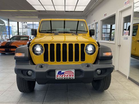 Used 2021 Jeep Wrangler Unlimited Sport AWD/4WD image 2